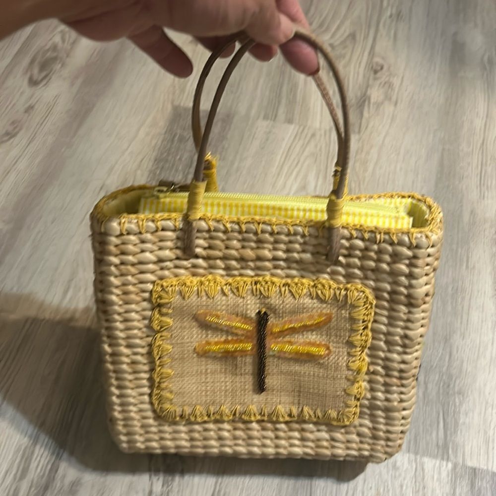 1990’s handwoven corn husk mini tote bag with a dragonfly appliqué and a yellow - Picture 1 of 16